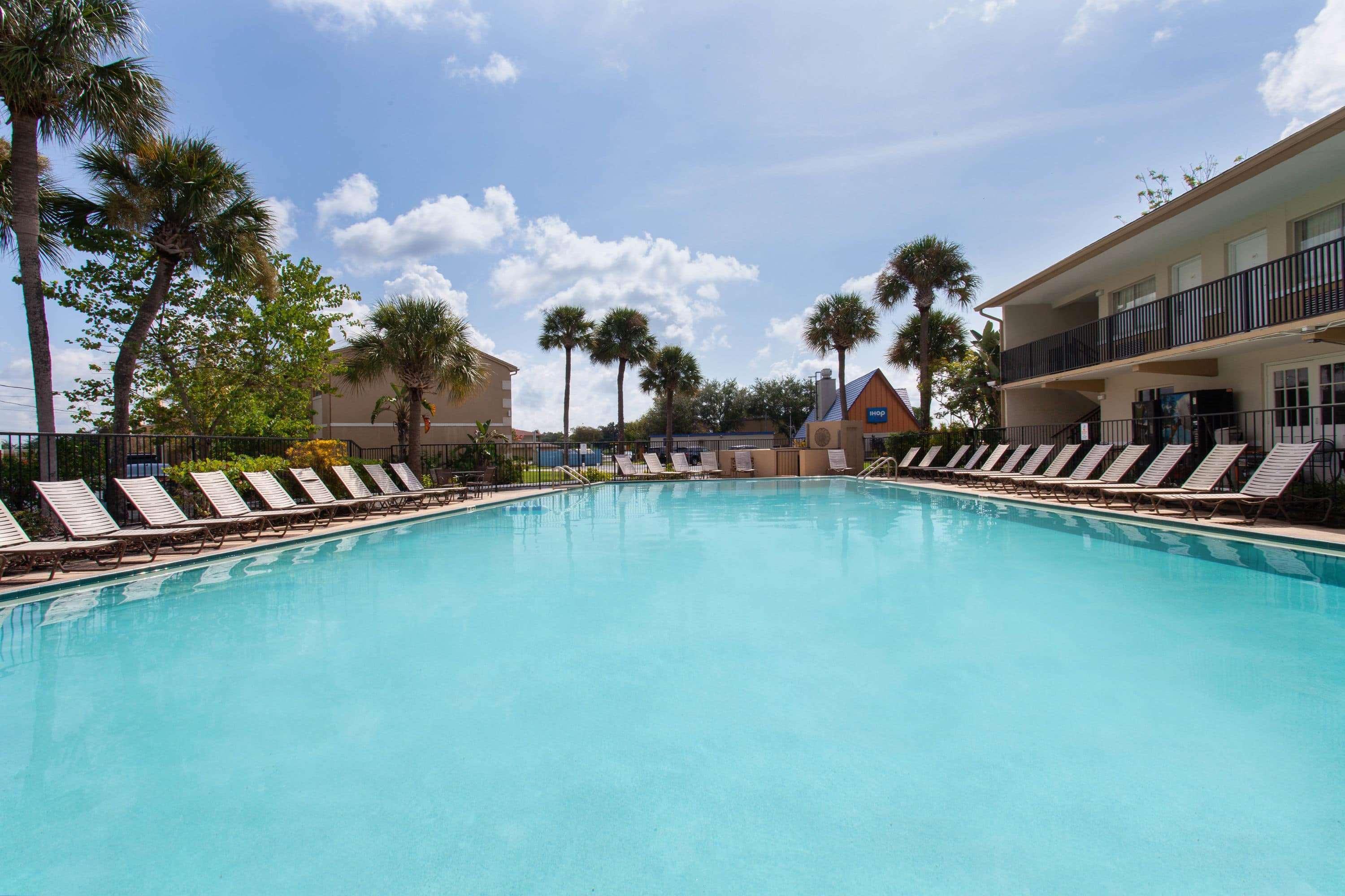 Motel Super 8 By Wyndham Kissimmee Exterior foto