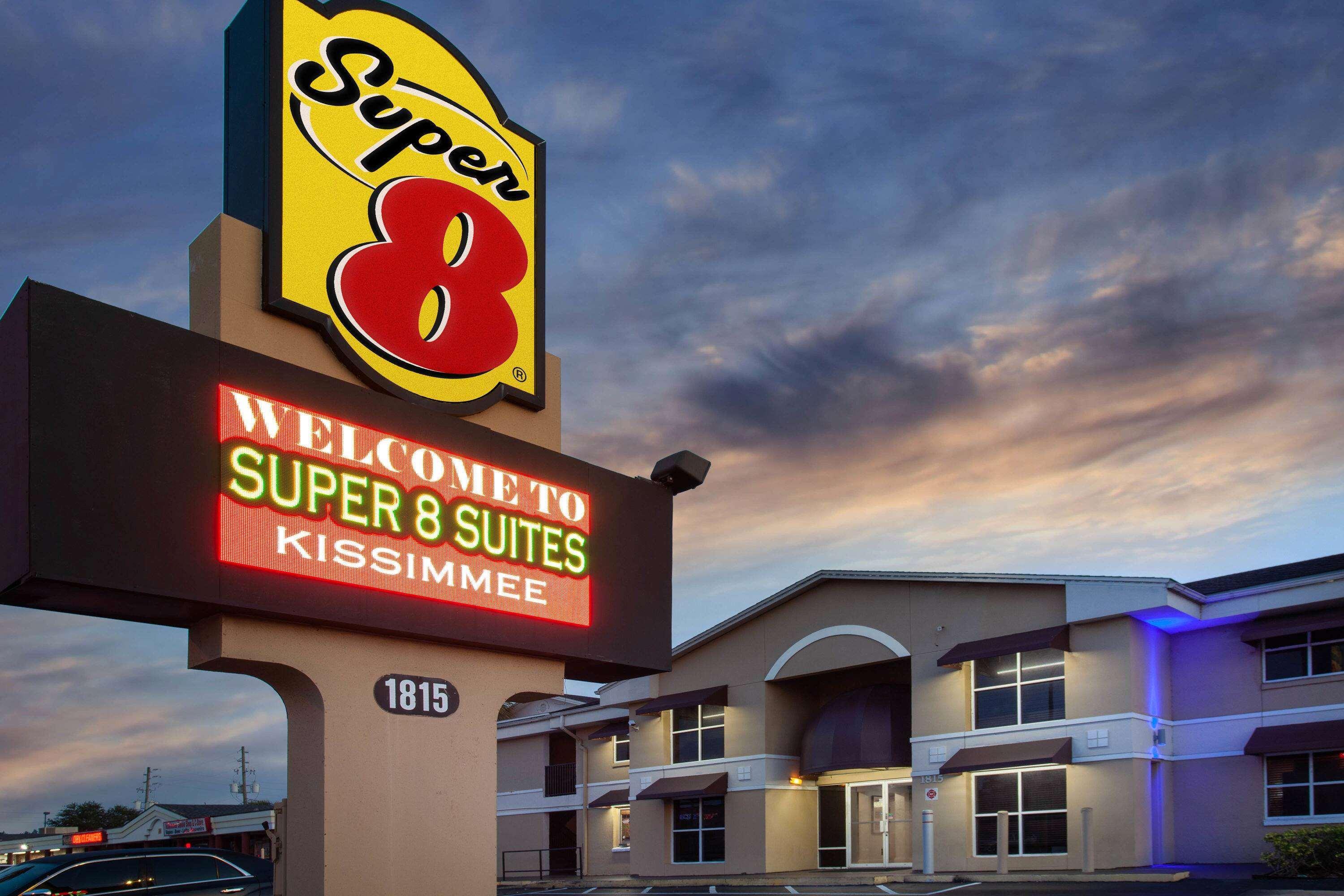 Motel Super 8 By Wyndham Kissimmee Exterior foto