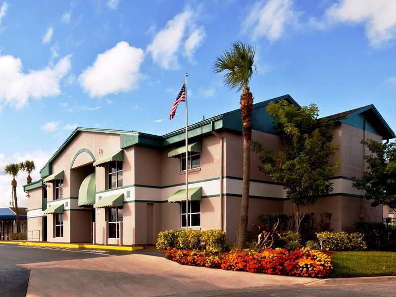 Motel Super 8 By Wyndham Kissimmee Exterior foto