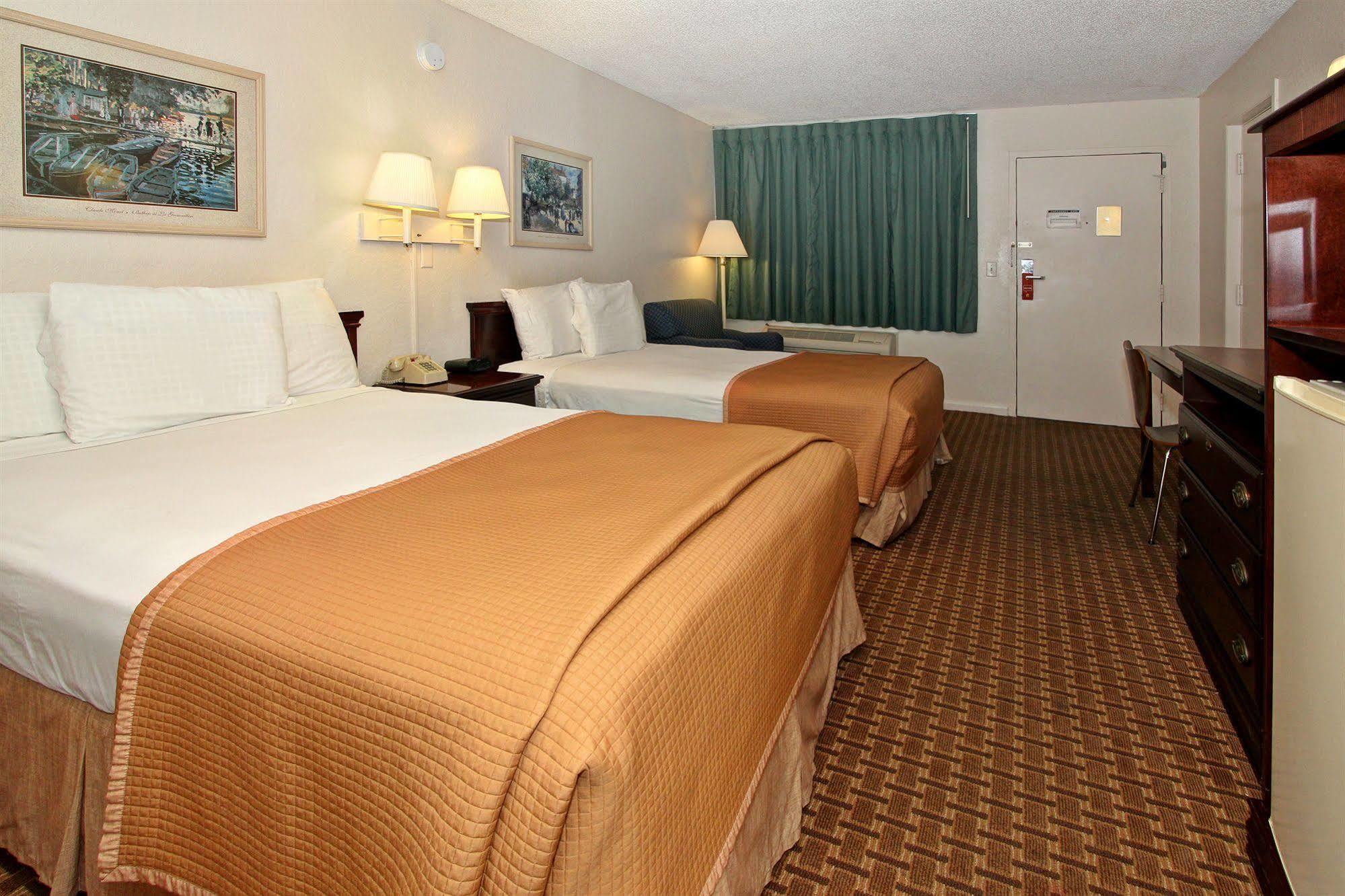 Motel Super 8 By Wyndham Kissimmee Exterior foto