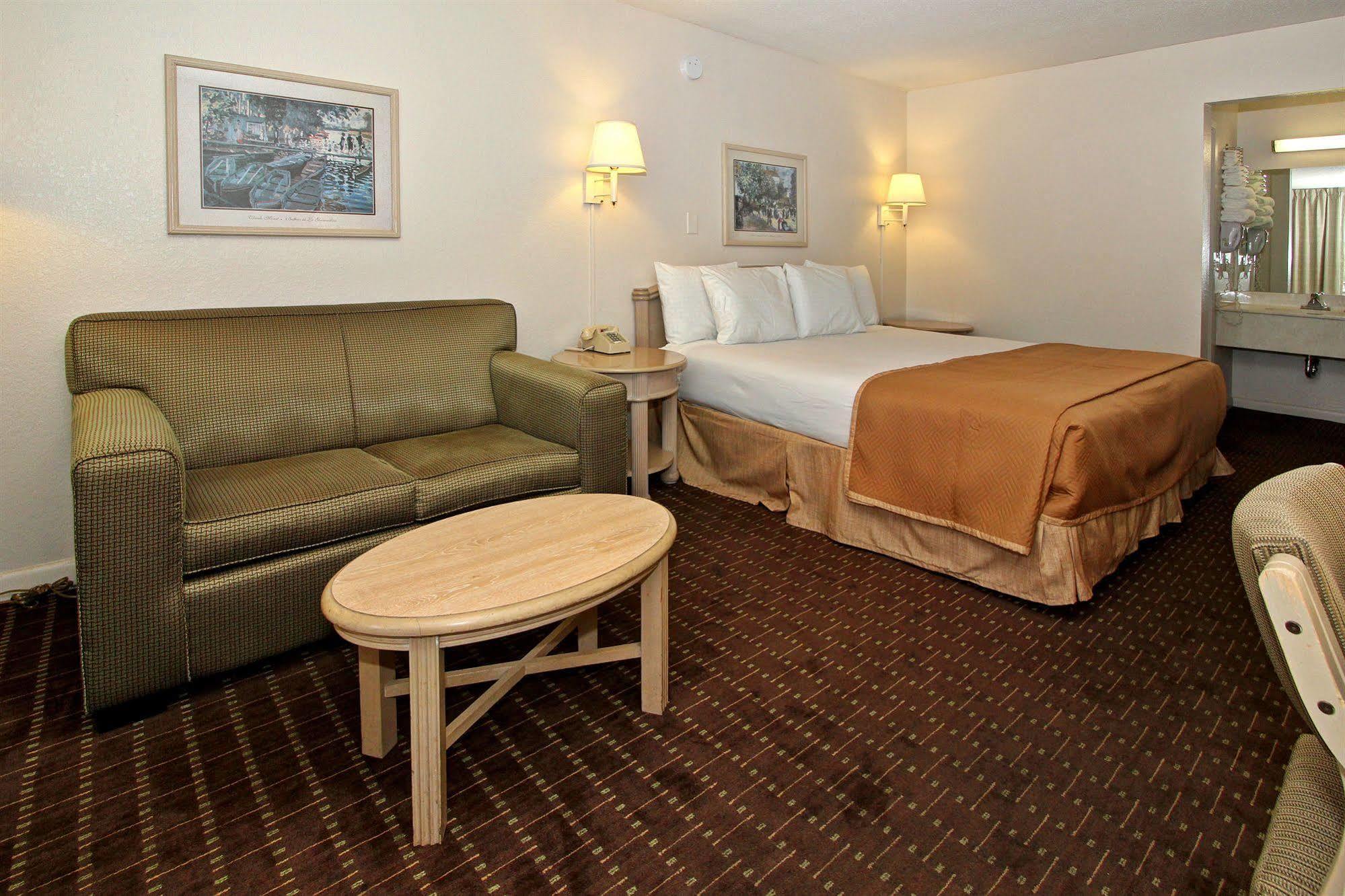 Motel Super 8 By Wyndham Kissimmee Exterior foto